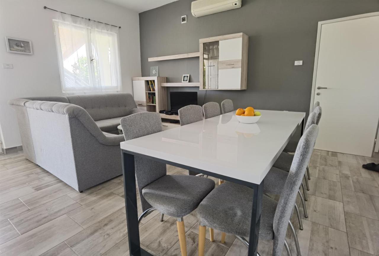 Apartments Jasna Привлака Екстериор снимка