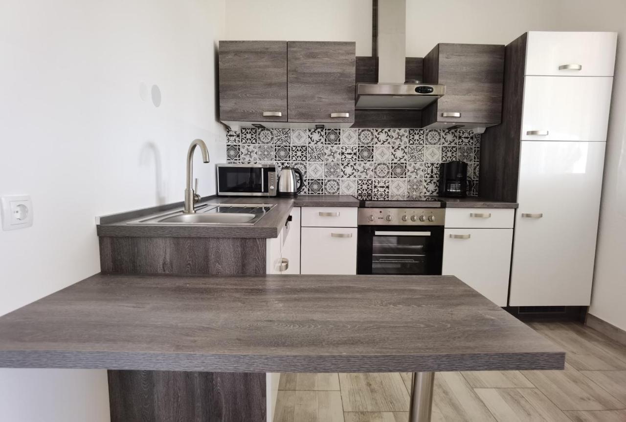Apartments Jasna Привлака Екстериор снимка