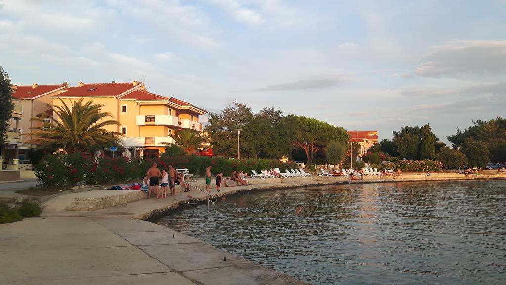 Apartments Jasna Привлака Екстериор снимка