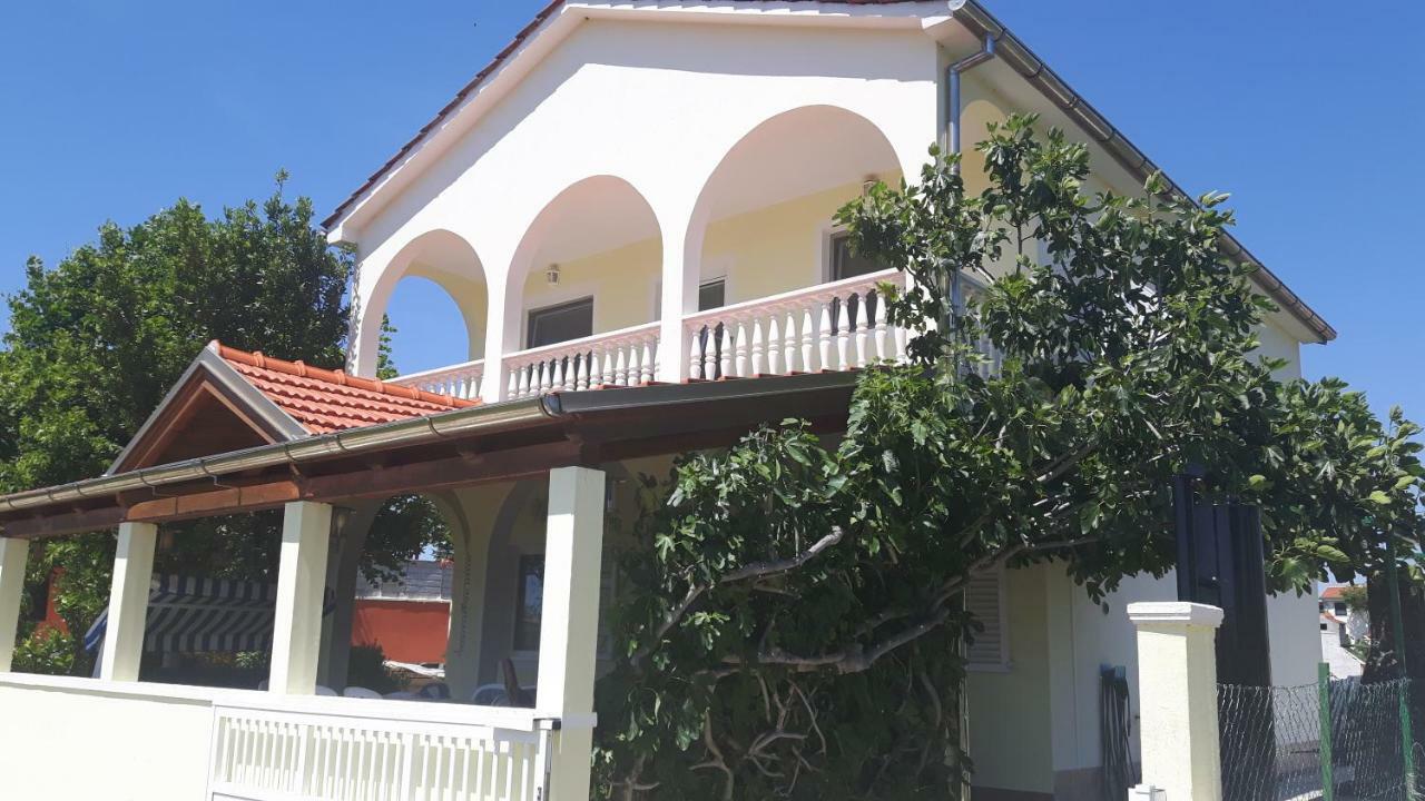 Apartments Jasna Привлака Екстериор снимка